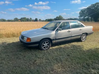 Gebraucht Audi 100 Basis 115 PS (84 kW) 1985 Limousine