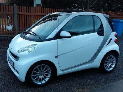 Gebraucht Smart ForTwo Coupé Passion 71 PS (52 kW) 2010 Weiß Coupé
