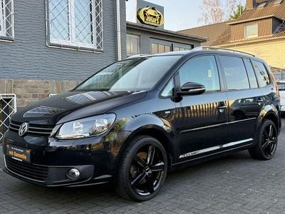 Gebraucht VW Touran Life 140 PS (102 kW) 2013 Schwarz Van / Kleinbus