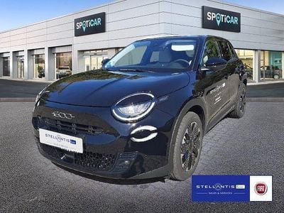 Second-hand Fiat 600E La Prima 114 kW (156 CP) 2025 Negru SUV