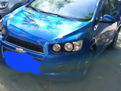 Usata Chevrolet Aveo 85 CV (62 kW) 2011 Blu Utilitaria