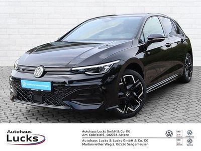 Gebraucht VW Golf VIII R-line 150 PS (110 kW) 2024 Schwarz (grenadillschwarz metallic) Kleinwagen