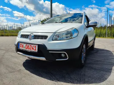 Gebraucht Fiat Sedici Easy 120 PS (88 kW) 2014 Weiß SUV
