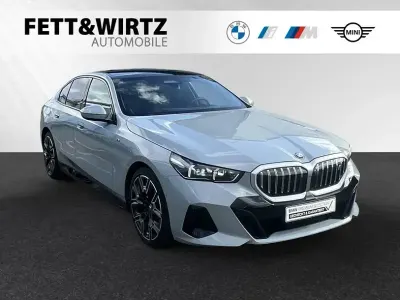 Second-hand BMW i5 M Sport 250 kW (340 CP) 2024 Gri Berlinǎ