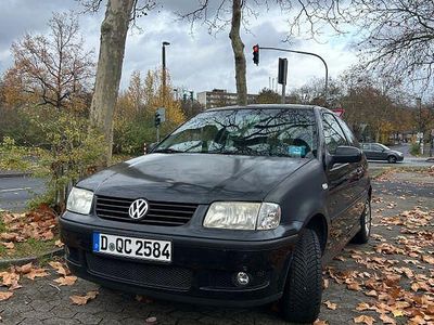 VW Polo