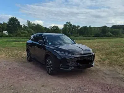 Gebraucht MG HS Luxury 272 PS (200 kW) 2025 Schwarz SUV