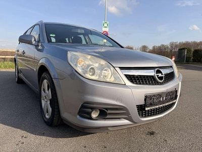 Gebraucht Opel Vectra Edition 150 PS (110 kW) 2006 Lichtsilber m2 Kombi