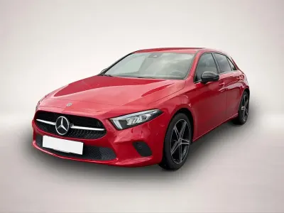 Gebraucht Mercedes A200 163 PS (119 kW) 2019 Manufacturer Limousine