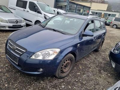 Gebraucht Kia Ceed Sportswagon EX 109 PS (80 kW) 2008 Fjordblau met. Kombi