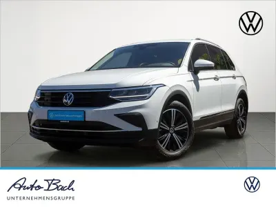 Gebraucht VW Tiguan Active 150 PS (110 kW) 2023 Weiß SUV