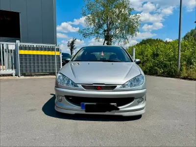 Gebraucht Peugeot 206 110 PS (80 kW) 2003 Kleinwagen