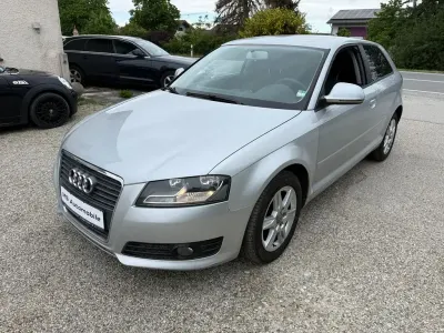 Brugt Audi A3 Attraction 90 HK (66 kW) 2010 Sølv Hatchback