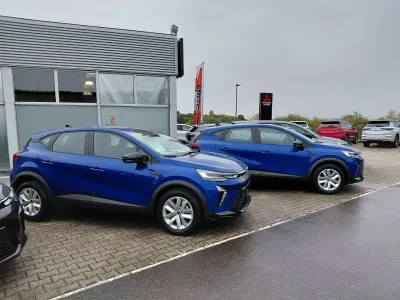 Neu Mitsubishi ASX Diamant Edition 114 PS (83 kW) 2026 Royalblau SUV