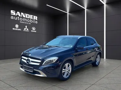 Gebraucht Mercedes GLA180 Urban 122 PS (89 kW) 2015 Schwarz SUV