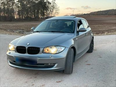 Usata BMW 116 122 CV (89 kW) 2009 Grigio Utilitaria
