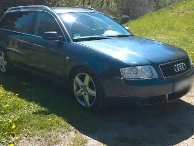 Używany Audi A6 170 KM (125 kW) 2004 Niebieski Kombi