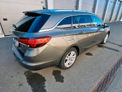 Używany Opel Astra 110 KM (80 kW) 2019 Szary Kombi