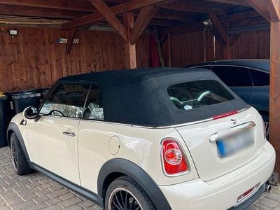 Begagnad Mini Cooper Cabriolet 98 HK (72 kW) 2012 Beige Cab