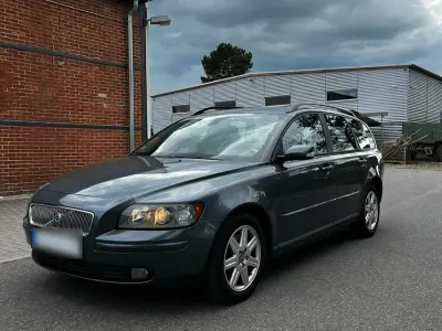 Gebraucht Volvo V50 136 PS (100 kW) 2005 Grau Kombi