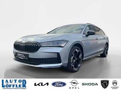 Silber Neu 2025 Skoda Superb SportLine Kombi | 57.740 € (Teuer)