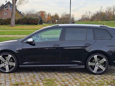 Second-hand VW Golf VII R 300 CP (220 kW) 2015 Negru Break