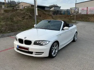 Gebraucht BMW 118 Cabriolet Performance 143 PS (105 kW) 2009 Weiß Cabrio