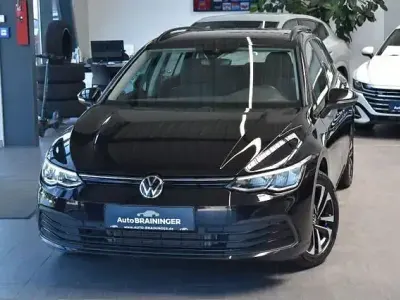 Gebraucht VW Golf VIII 116 PS (85 kW) 2023 Schwarz Kombi