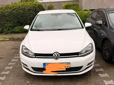 Gebraucht VW Golf VII Highline 122 PS (89 kW) 2013 Limousine