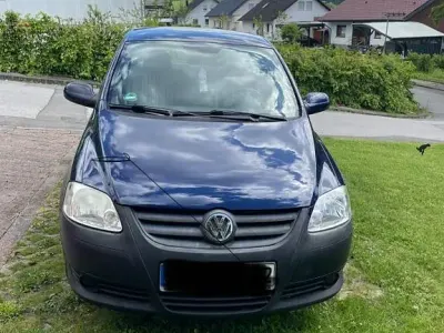 Gebraucht VW Fox 55 PS (40 kW) 2005 Blau Kleinwagen