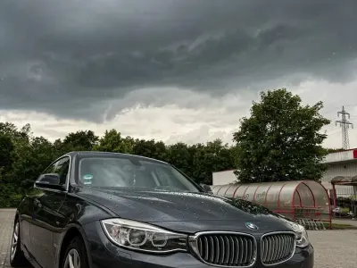 Gebraucht BMW 320 184 PS (135 kW) 2014 Grau Limousine