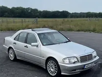 Gebraucht Mercedes C180 Classic 122 PS (89 kW) 1998 Silber Limousine