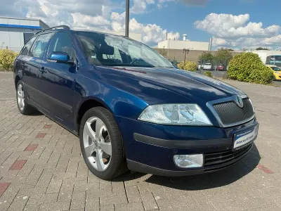 Gebraucht Skoda Octavia Ambiente 150 PS (110 kW) 2005 Blau Kombi