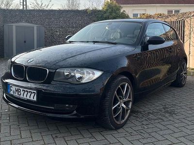 Usata BMW 118 Performance 143 CV (105 kW) 2007 Nero Utilitaria