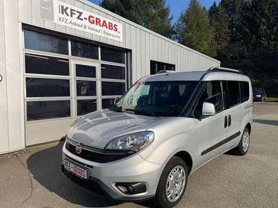 Gebraucht Fiat Doblò 95 PS (69 kW) 2018 Silber Van / Kleinbus