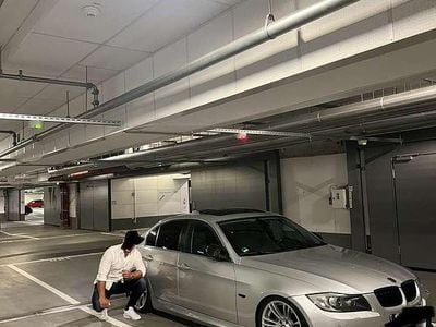 BMW 325
