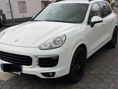 Gebraucht Porsche Cayenne S E-Hybrid Platinum Edition 416 PS (305 kW) 2017 Weiß SUV