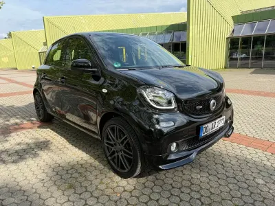Gebraucht Smart ForFour Brabus 90 PS (66 kW) 2019 Schwarz Kleinwagen