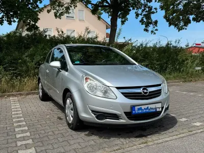 Gebraucht Opel Corsa 80 PS (58 kW) 2008 Silber Kleinwagen