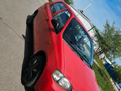 Usata Suzuki Alto 62 CV (45 kW) 2004 Rosso Utilitaria