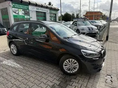 Używany BMW 218 Active Tourer Sport Line 140 KM (102 kW) 2021 Czarny Minivan