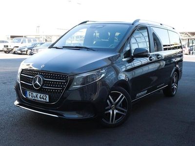 Gebraucht Mercedes V300 Avantgarde 237 PS (174 kW) 2025 Graphitgrau metallic Van / Kleinbus
