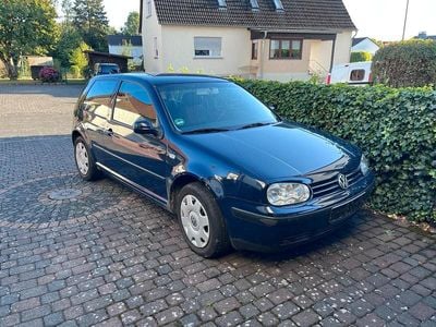 VW Golf IV
