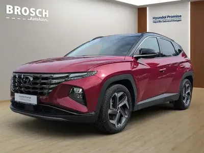 Gebraucht Hyundai Tucson Prime 136 PS (100 kW) 2021 Sunset red / phantom black SUV