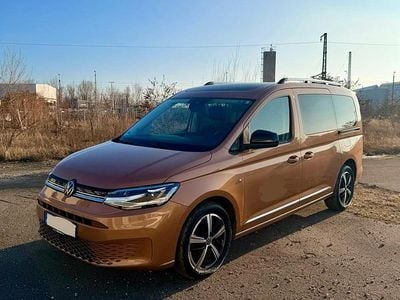 Orange Gebraucht 2023 VW Caddy Maxi Van / Kleinbus | 34.990 € (Teuer)