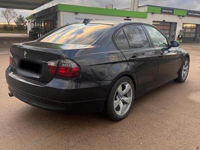 Usata BMW 320 129 CV (94 kW) 2006 Nero Berlina