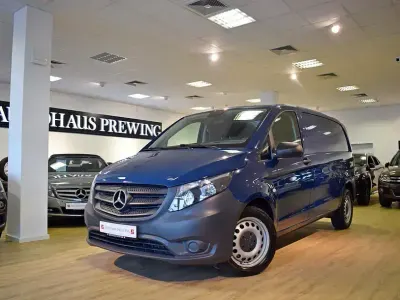 Gebraucht Mercedes Vito 190 PS (139 kW) 2019 Blau Van