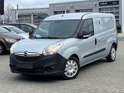 Gebraucht Opel Combo 105 PS (77 kW) 2016 Silber Van / Kleinbus