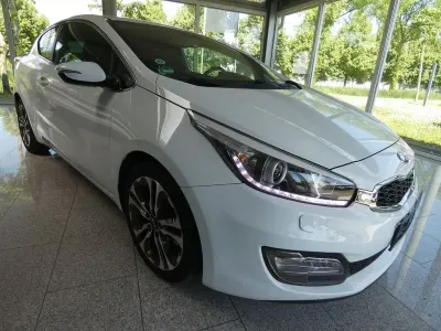 Brugt Kia ProCeed Spirit 135 HK (99 kW) 2014 Hvid Hatchback