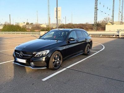 Gebraucht Mercedes C43 AMG AMG 367 PS (269 kW) 2017 Schwarz Kombi