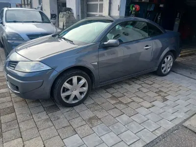 Brugt Renault Mégane Cabriolet Expression 111 HK (81 kW) 2008 Grå Cabriolet
